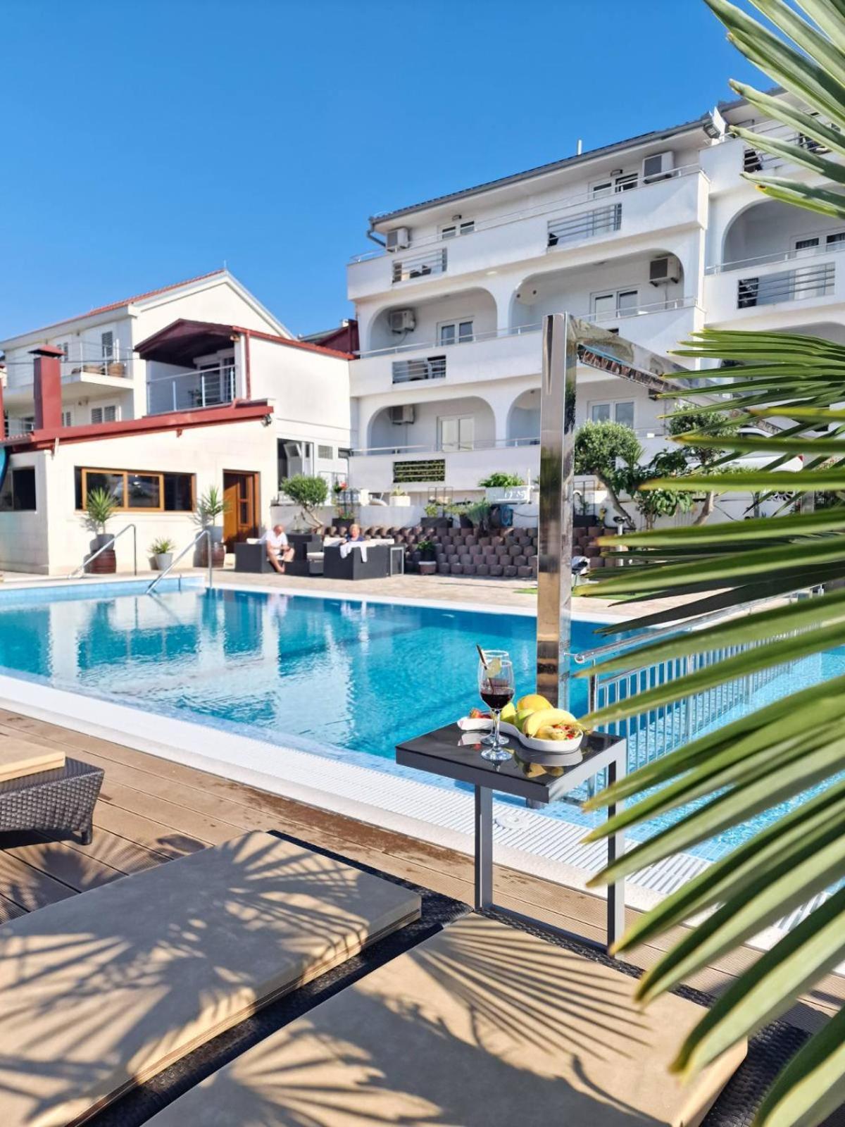 Apartments Silva With A View Of Sea Trogir Eksteriør billede