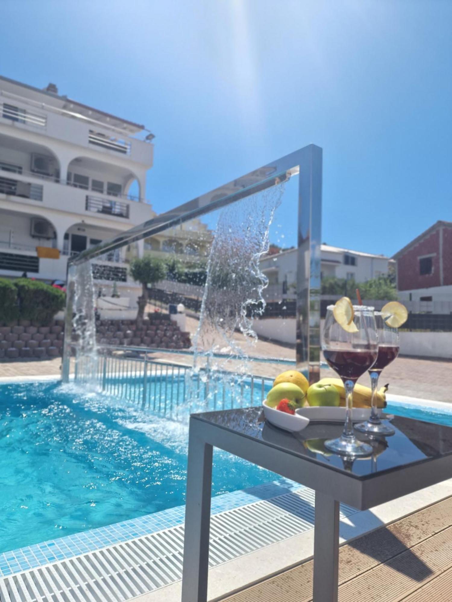 Apartments Silva With A View Of Sea Trogir Eksteriør billede