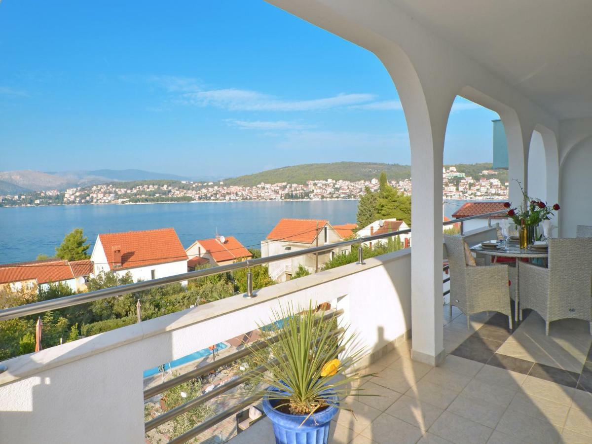 Apartments Silva With A View Of Sea Trogir Eksteriør billede