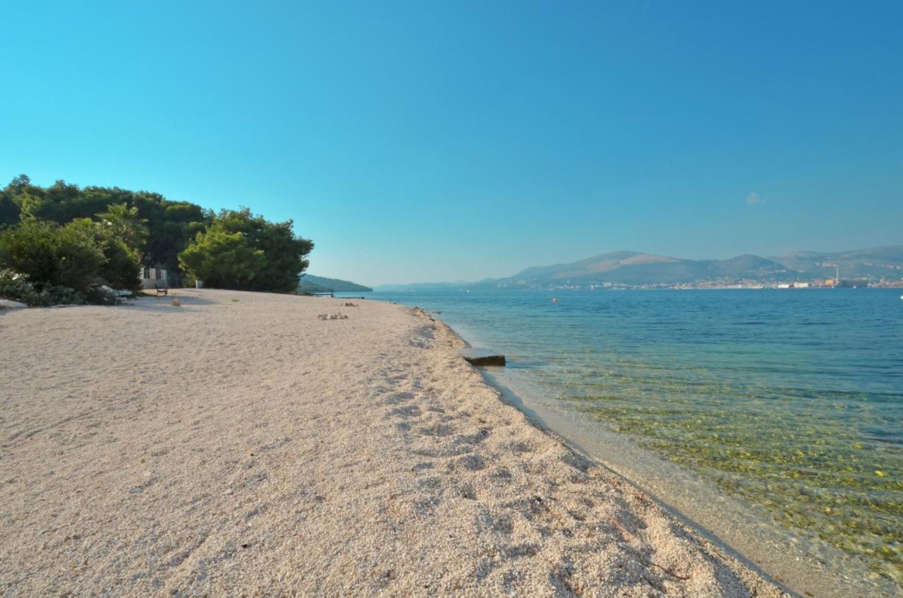 Apartments Silva With A View Of Sea Trogir Eksteriør billede